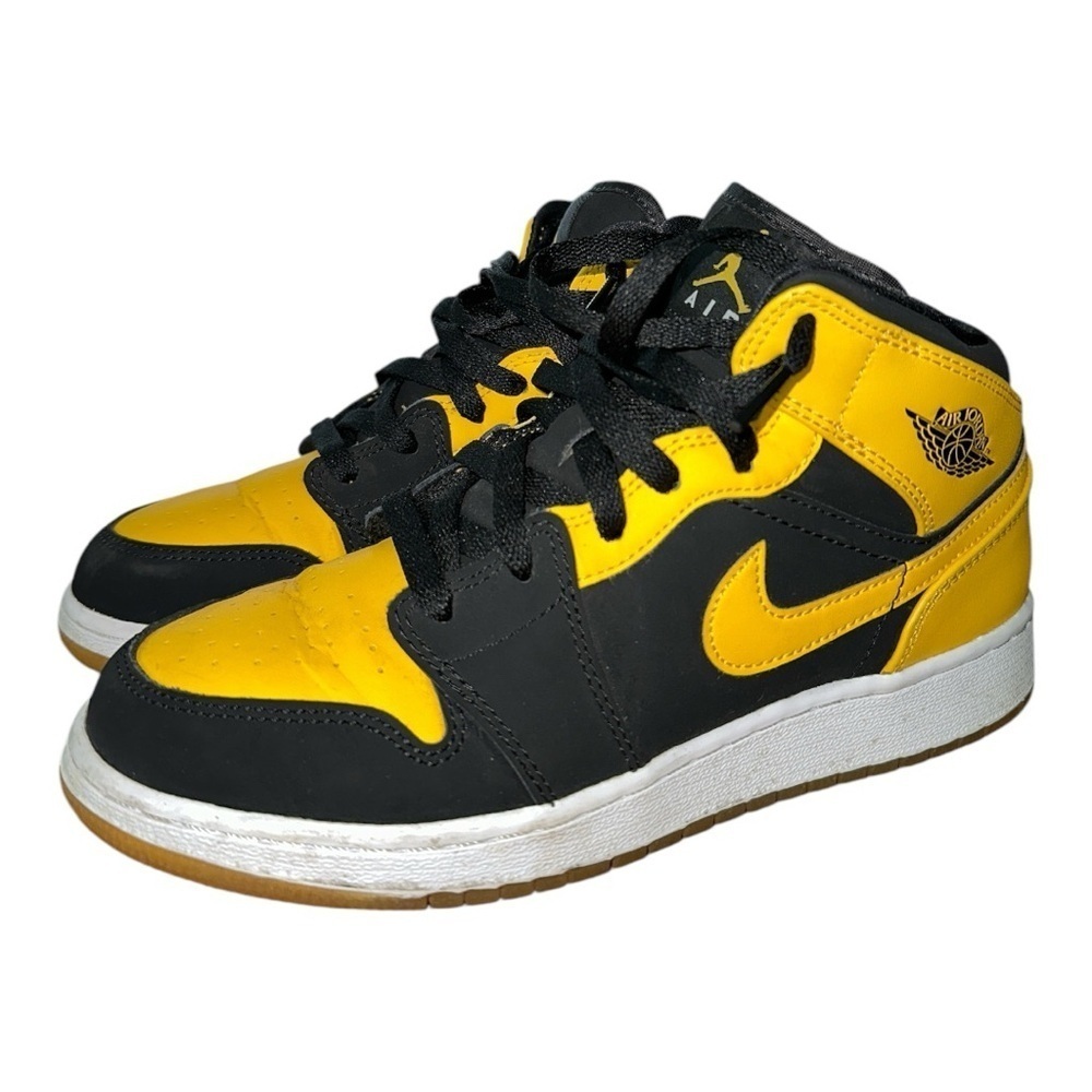 Jordan 1 Mid Little Kids Shoes Black/Varsity Maize-White size 6Y - Picture 4 of 9